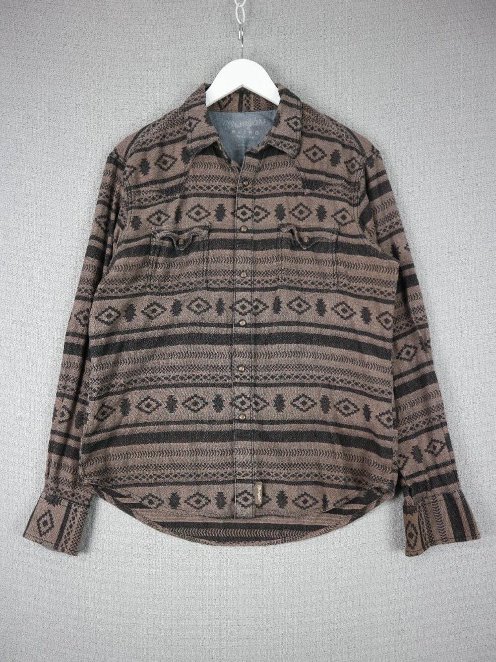 Wrangler Retro Premium Navajo Print Mens Brown Button Up Pearl SNaps Large as is